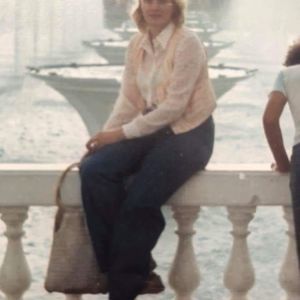 Meet your Posher, Maxine